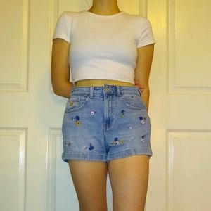 PacSun Embroidered Mom Shorts